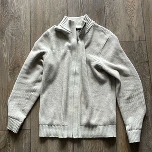 Men’s banana republic sweater medium